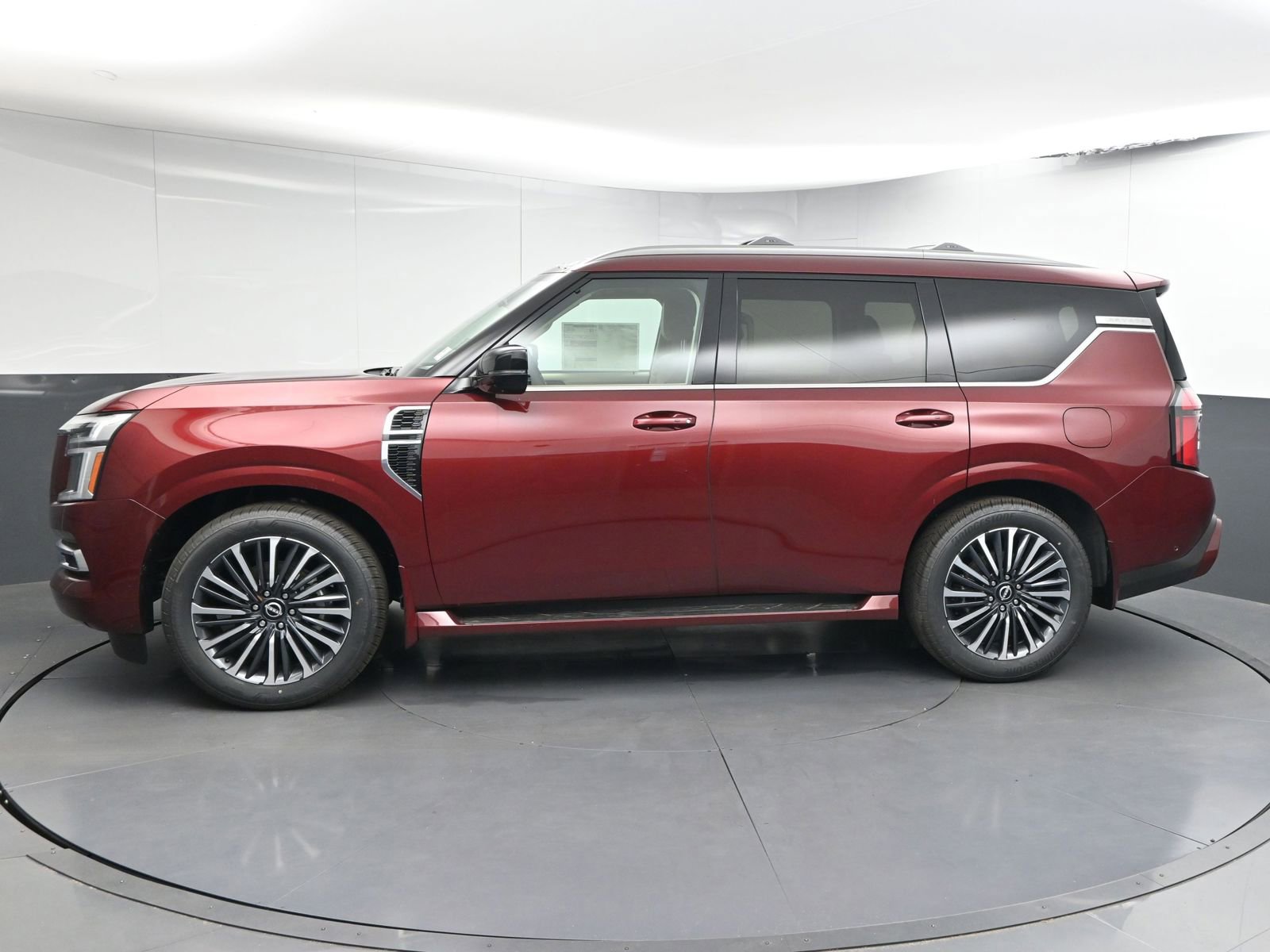 New 2025 Nissan Armada Platinum Reserve w/ Convenience Package RWD image 4