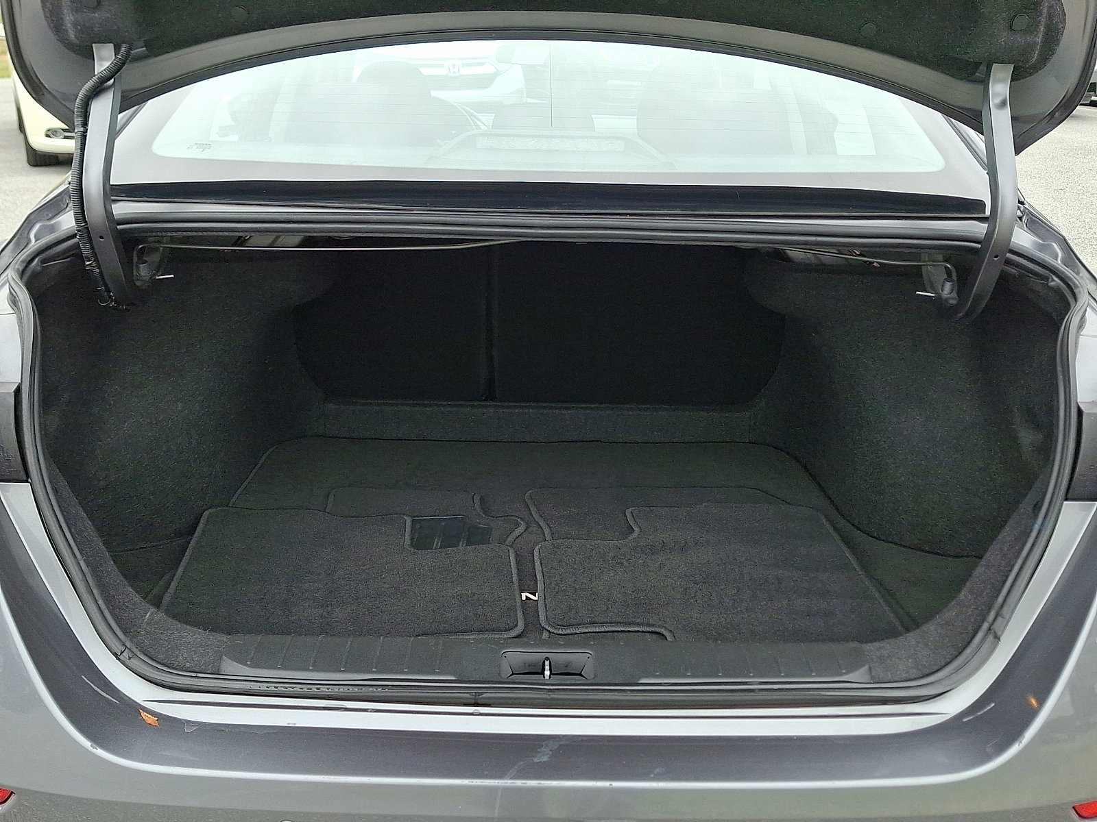 Used 2024 Nissan Sentra SV image 28