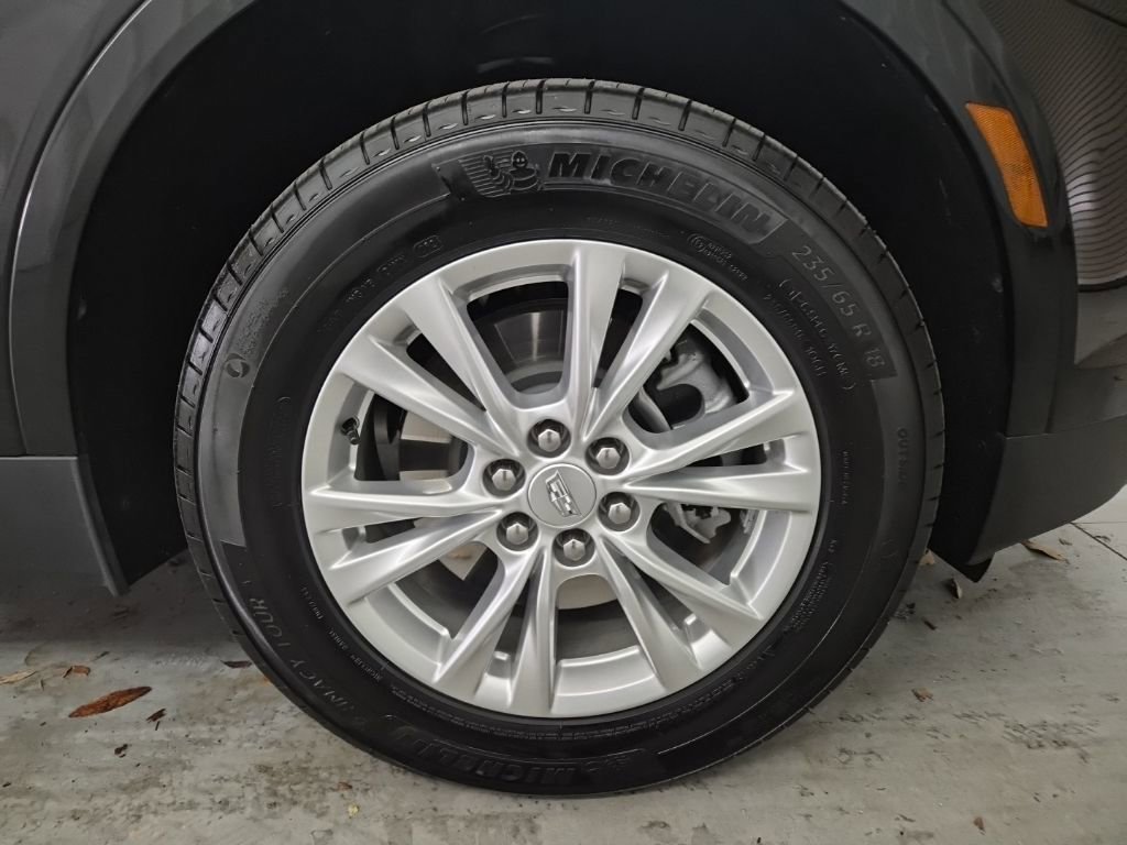 Certified 2024 Cadillac XT5 Luxury image 11