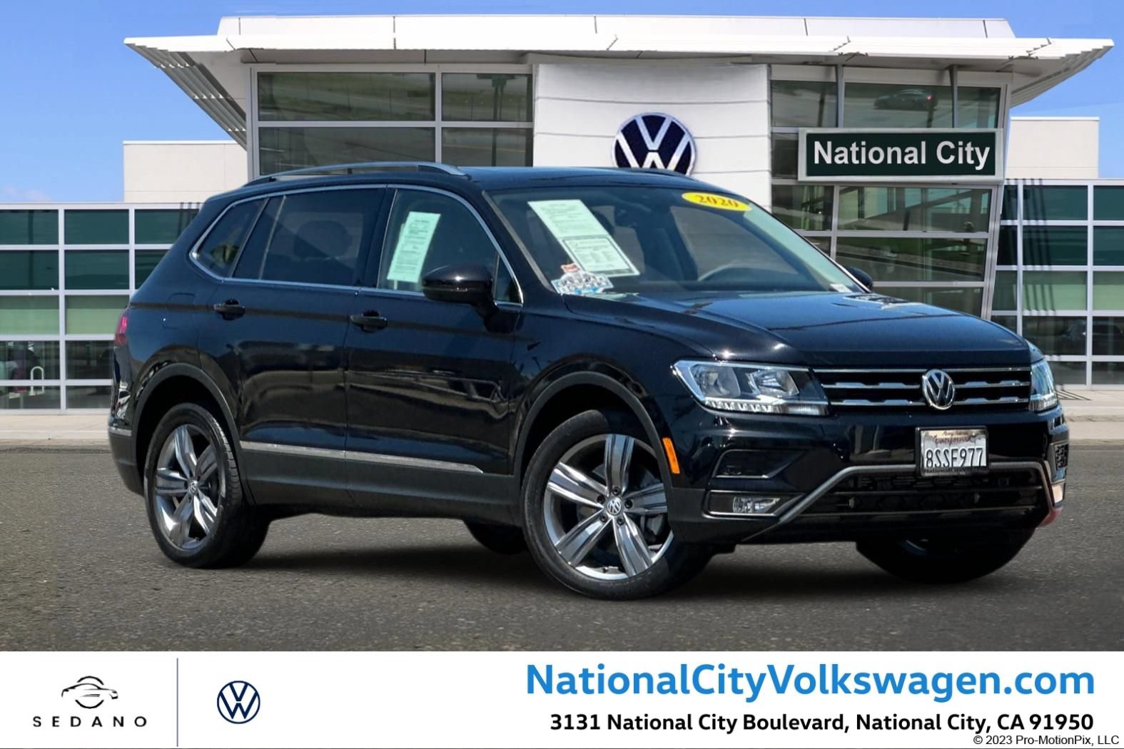Used 2020 Volkswagen Tiguan SEL FWD image 1