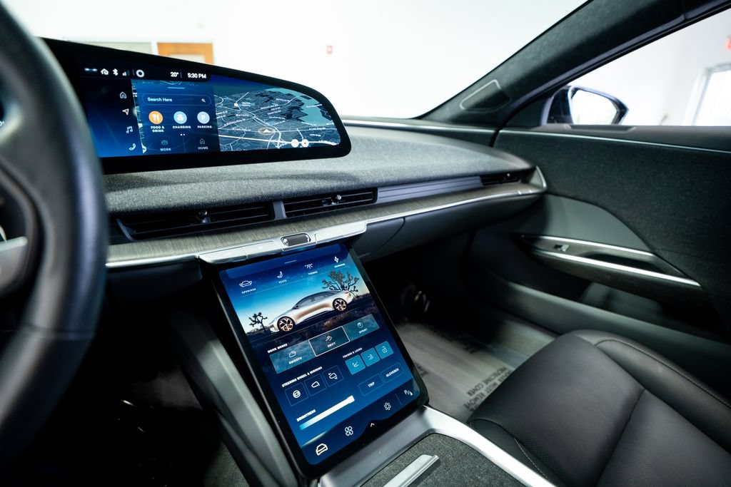 Used 2024 Lucid Air Pure RWD image 35