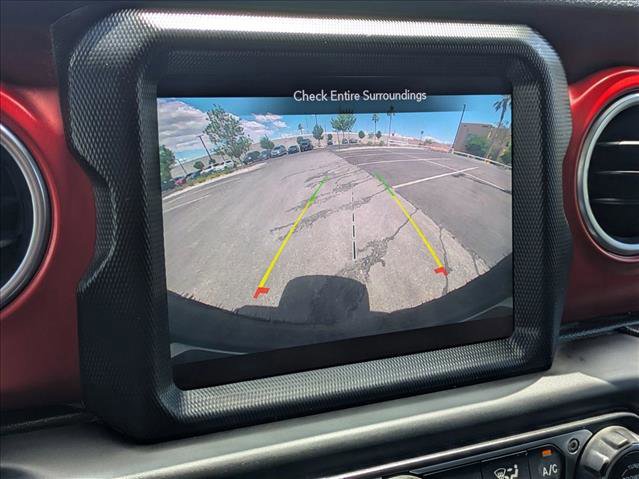 Used 2019 Jeep Wrangler Unlimited Rubicon AWD/4WD image 13