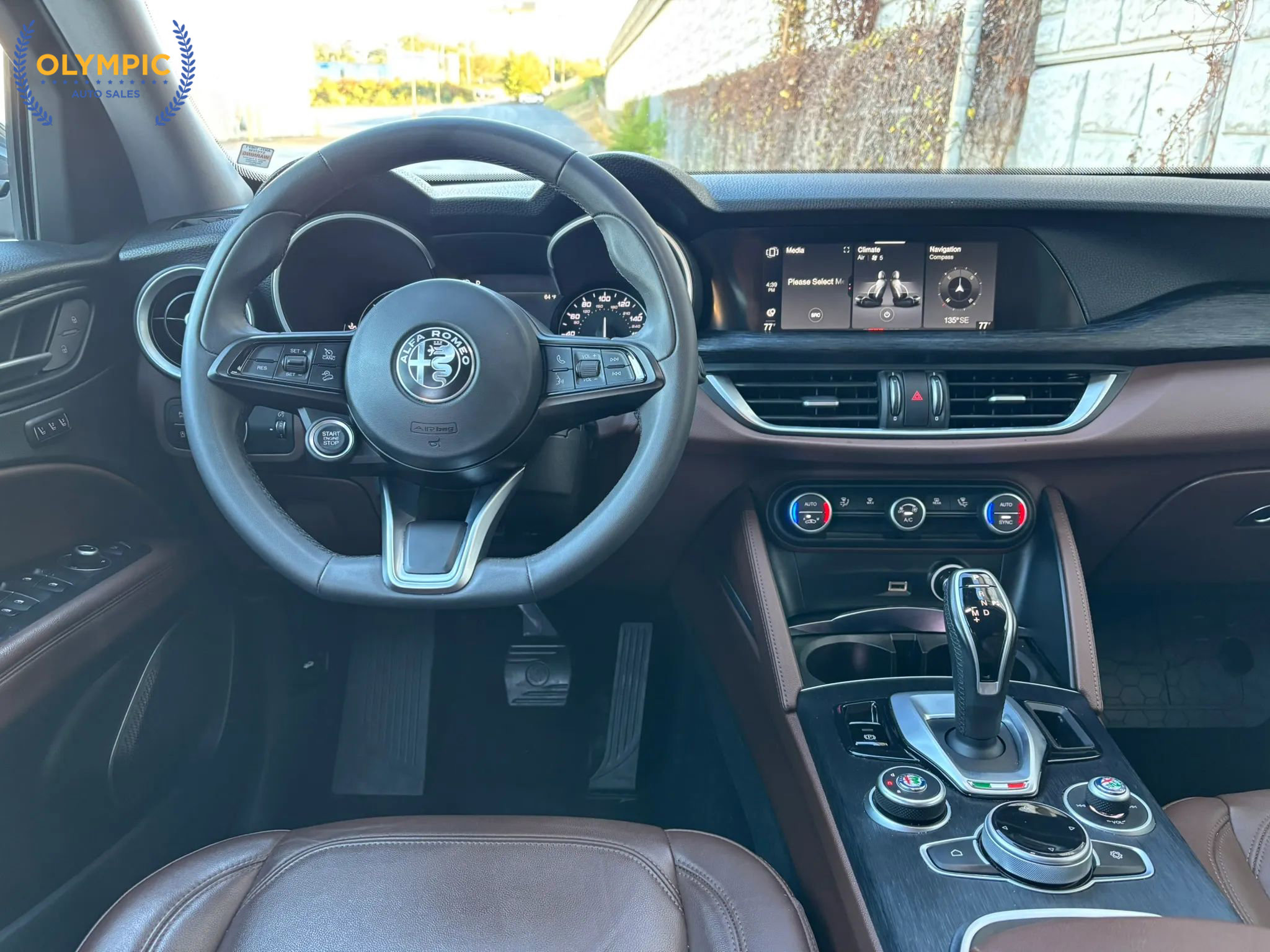 Used 2020 Alfa Romeo Stelvio image 20