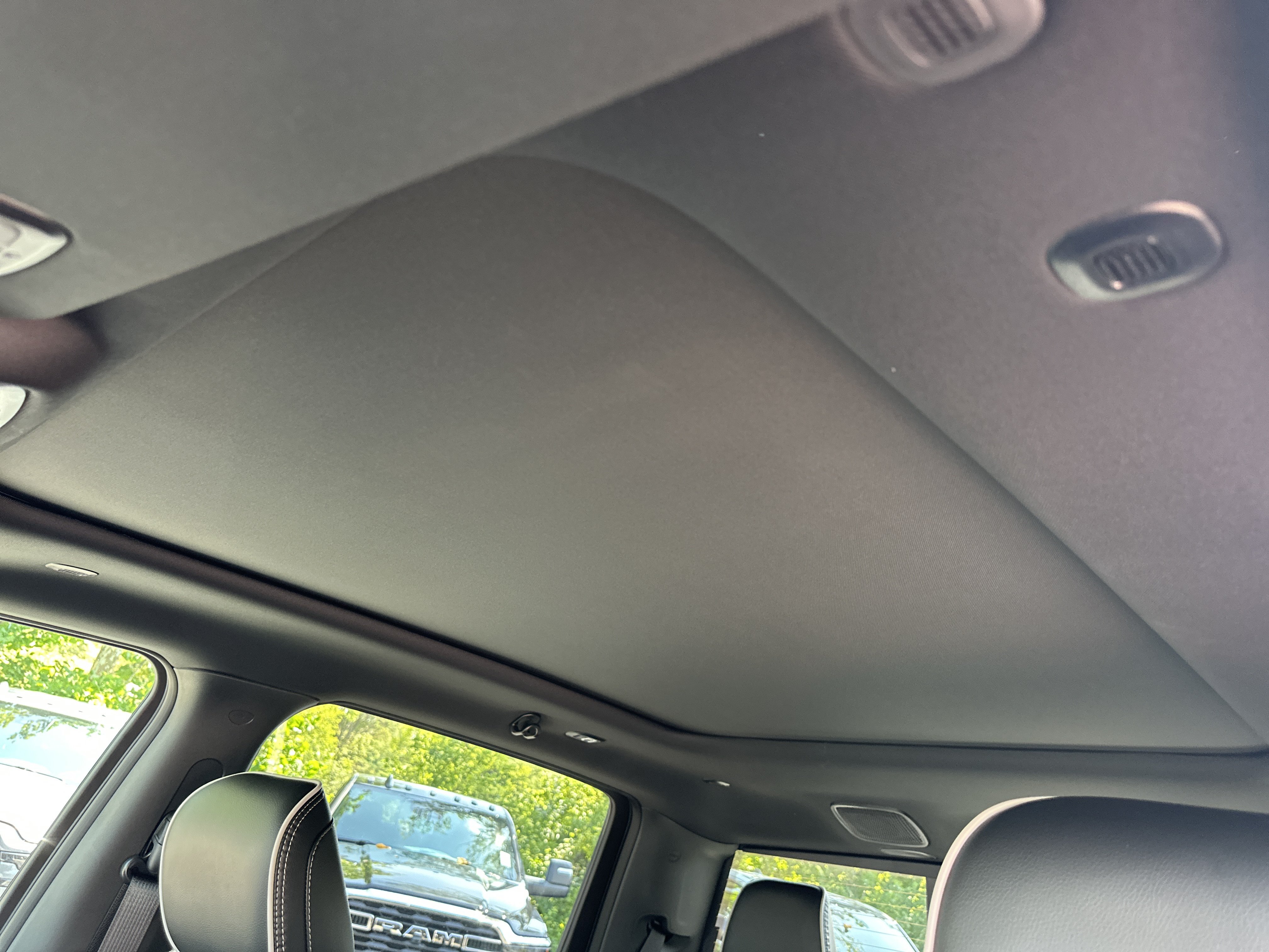New 2027 RAM 1500 Laramie w/ Night Edition AWD/4WD image 18