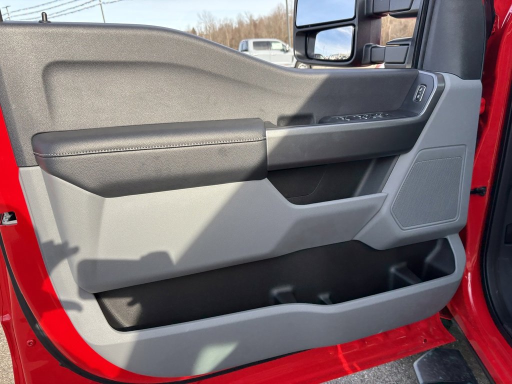 New 2026 Ford F350 XL w/ STX Appearance Package image 31