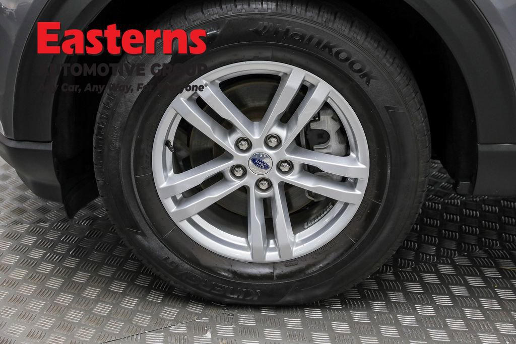 Used 2022 Ford Explorer XLT image 31