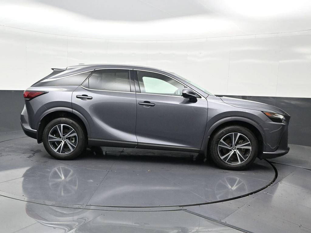 Used 2023 Lexus RX 350 Premium w/ Cold Area Package FWD image 6