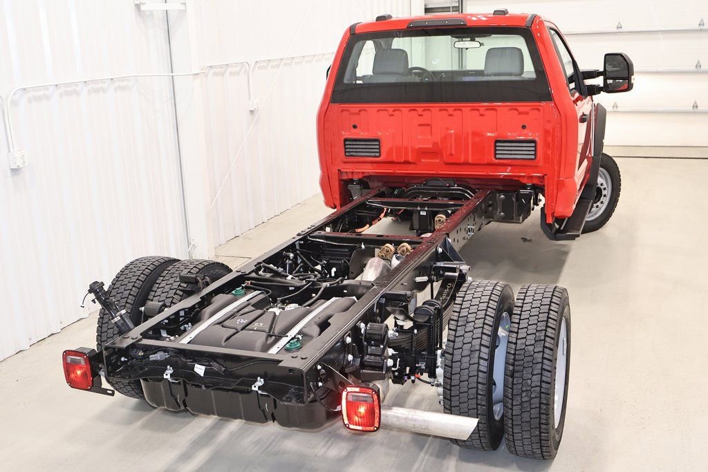New 2026 Ford F550 4x4 Regular Cab Super Duty image 26