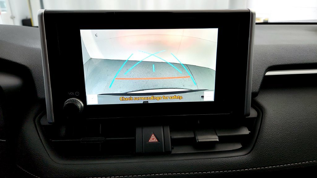 Certified 2025 Toyota RAV4 LE AWD/4WD image 39