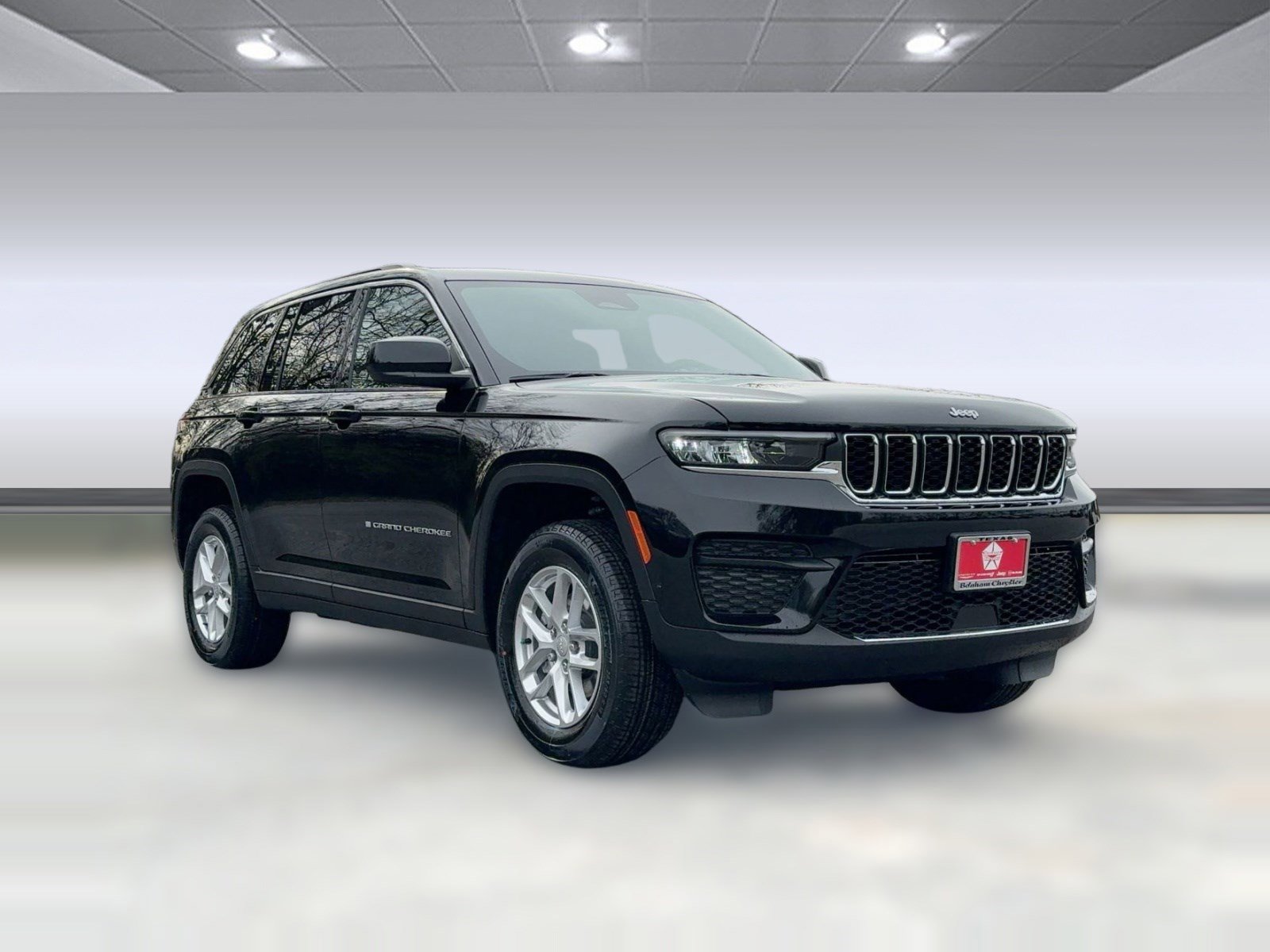 New 2025 Jeep Grand Cherokee Laredo X image 7