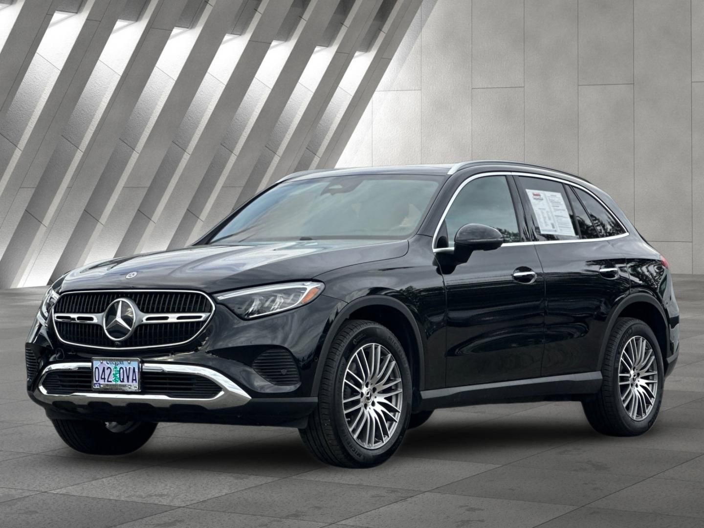 Certified 2026 Mercedes-Benz GLC 300 4MATIC image 8
