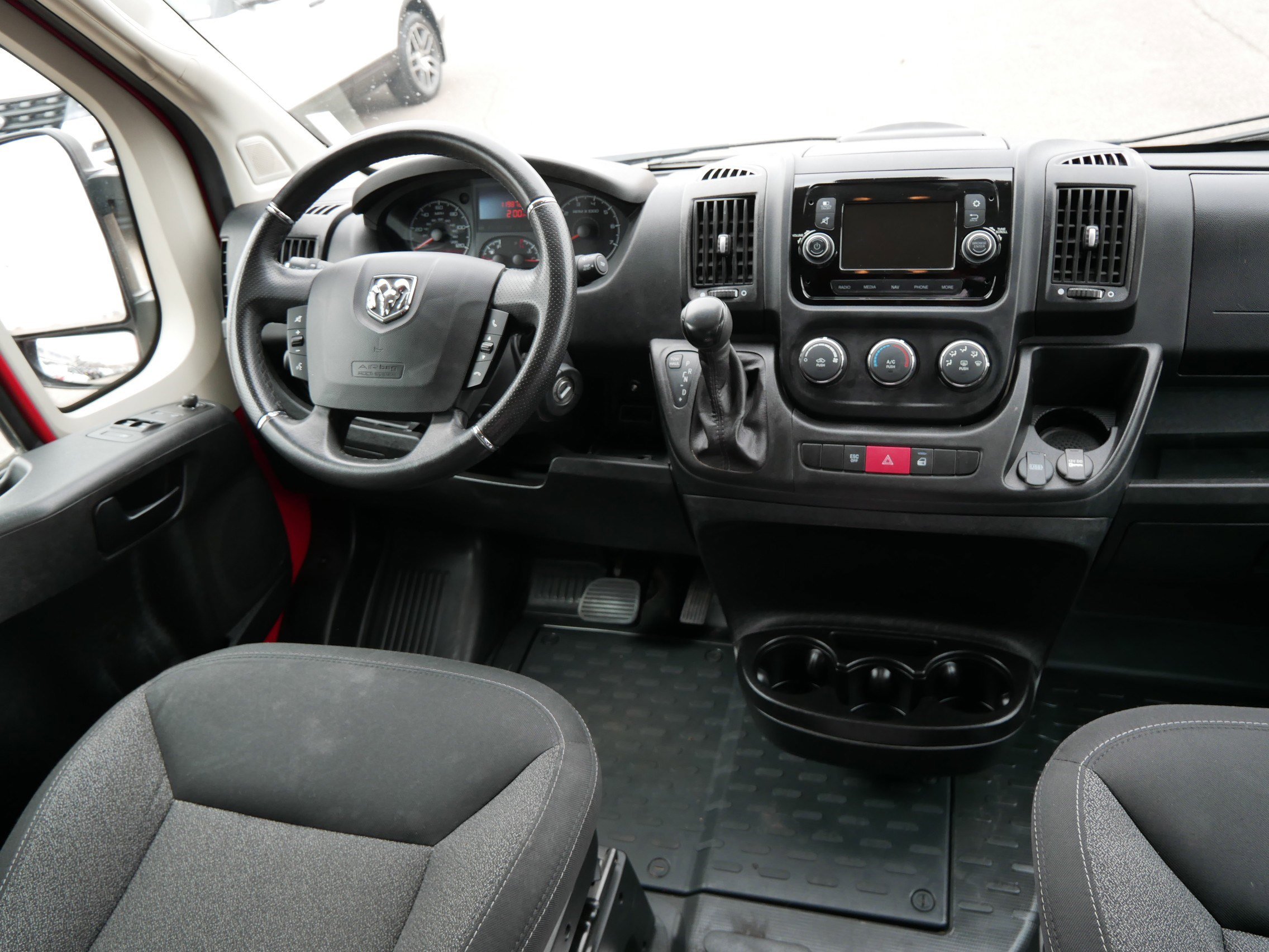 Used 2021 RAM ProMaster 2500 image 9