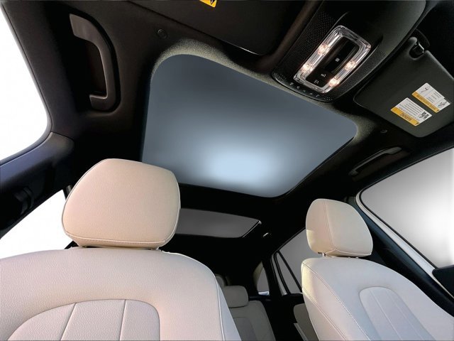 Used 2026 Mercedes-Benz GLA 250 image 17