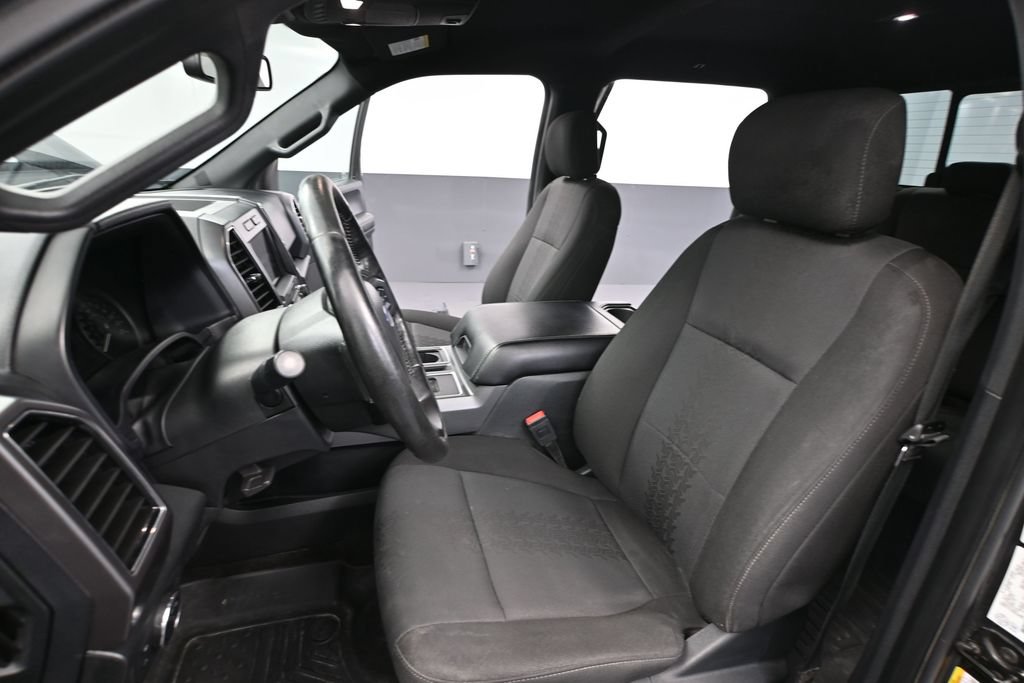 Used 2019 Ford F150 XLT w/ Equipment Group 302A Luxury AWD/4WD image 18
