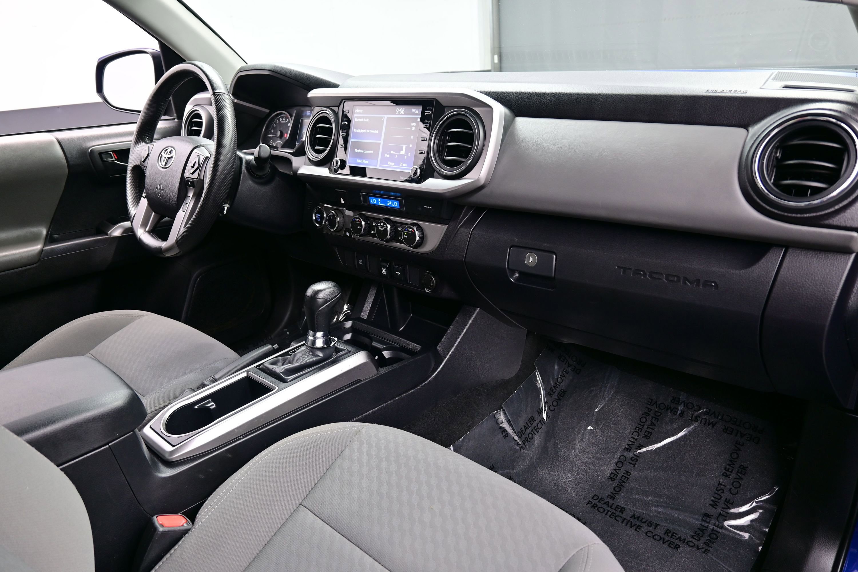 Used 2023 Toyota Tacoma SR5 AWD/4WD image 16