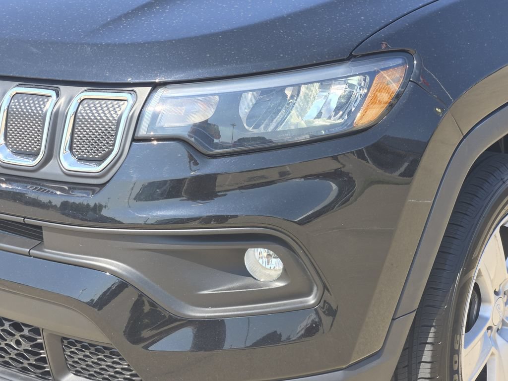 Used 2022 Jeep Compass Latitude AWD/4WD image 10