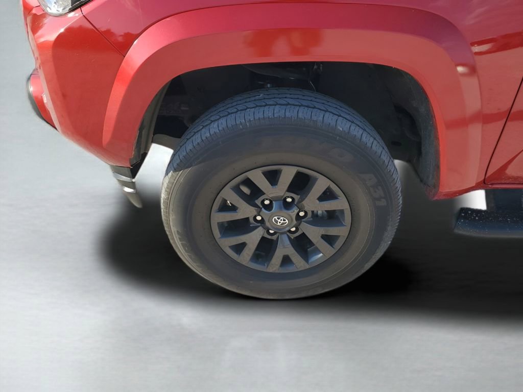 Used 2022 Toyota Tacoma SR5 image 18