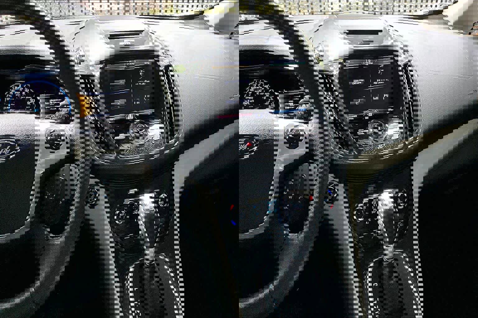 Used 2015 Ford C-MAX Energi SEL w/ Equipment Group 303A image 6