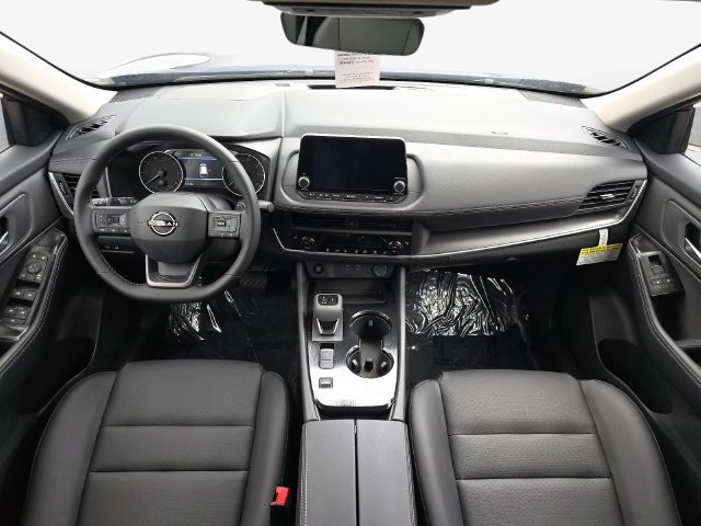 New 2026 Nissan Rogue Dark Armor FWD image 13