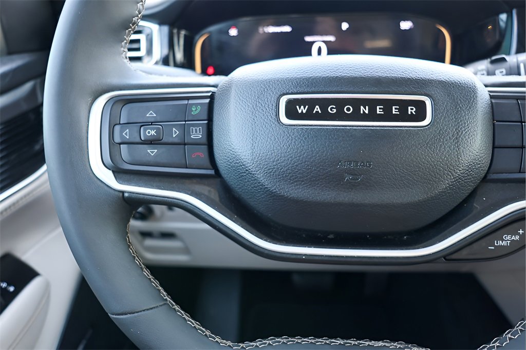 Used 2022 Jeep Wagoneer Series I image 12