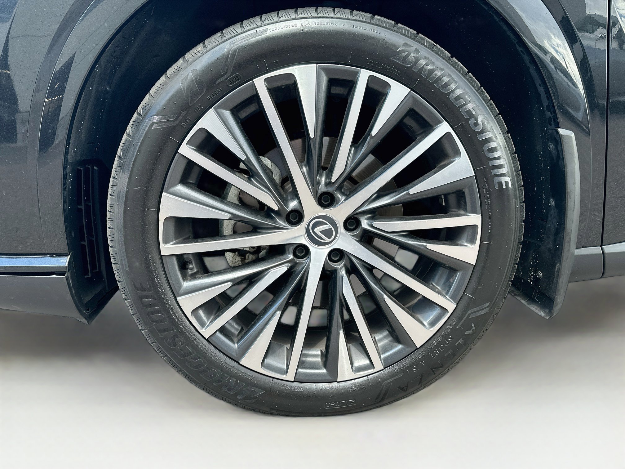 Used 2023 Lexus RX 350 Premium Plus w/ Cold Area Package AWD/4WD image 11
