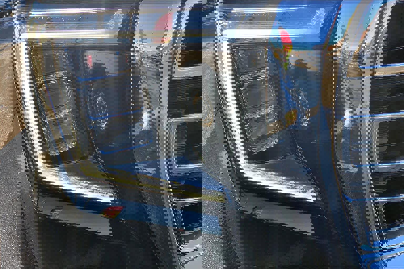 Used 2021 GMC Yukon SLT w/ SLT Luxury Plus Package image 23