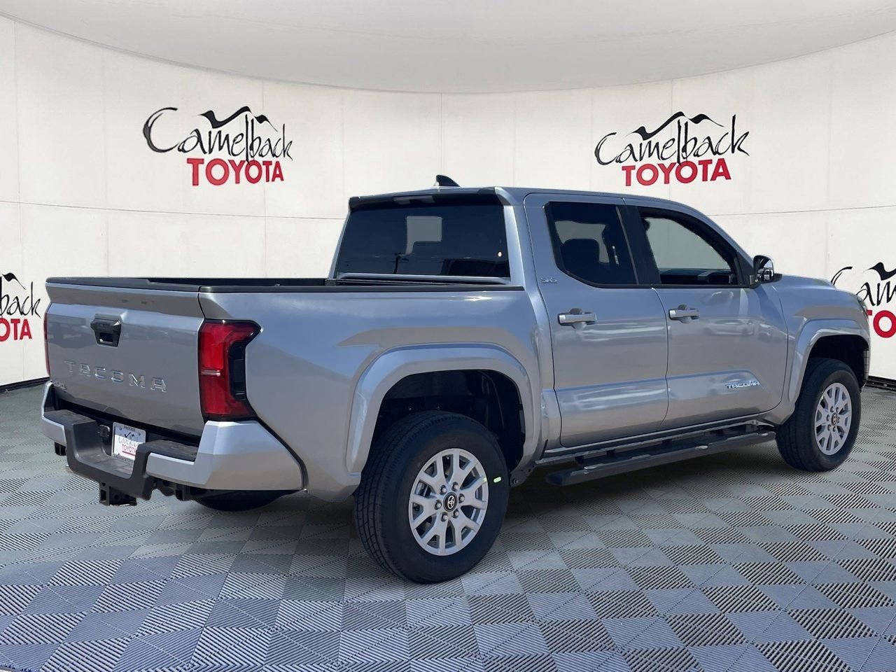 New 2026 Toyota Tacoma SR5 AWD/4WD image 7