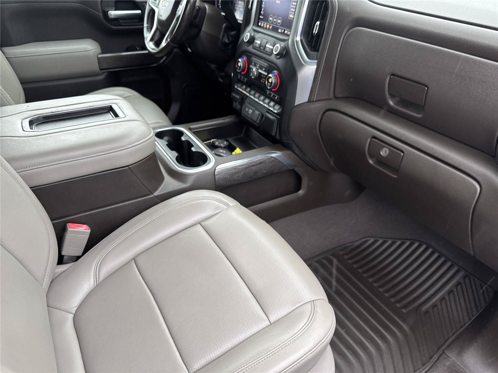 Used 2019 Chevrolet Silverado 1500 LTZ w/ LTZ Plus Package RWD image 33