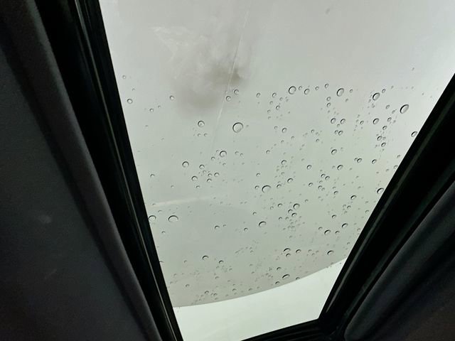 Used 2019 Toyota Avalon Limited image 23