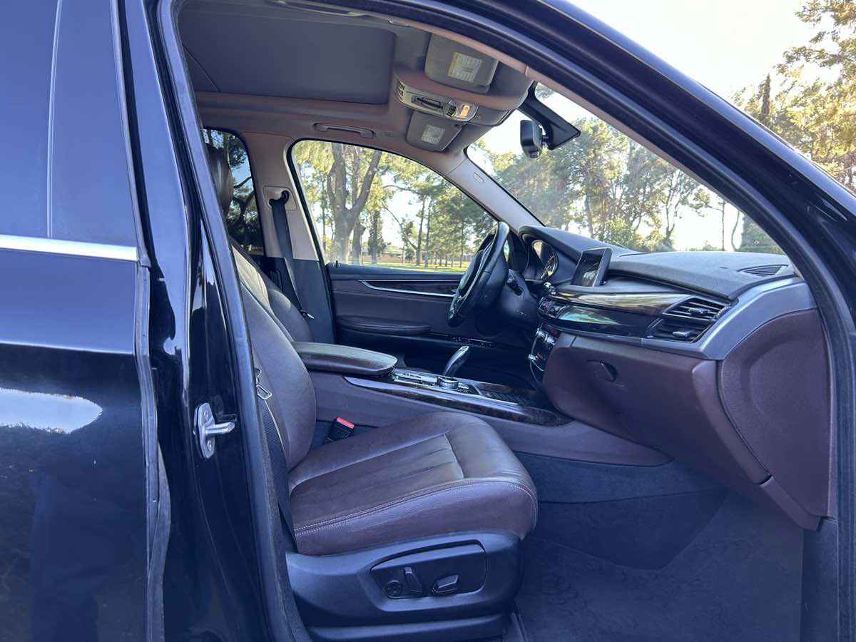 Used 2016 BMW X5 xDrive40e image 27