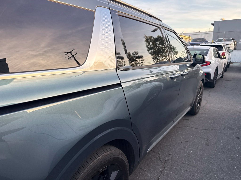 Used 2022 Kia Carnival SX FWD image 7