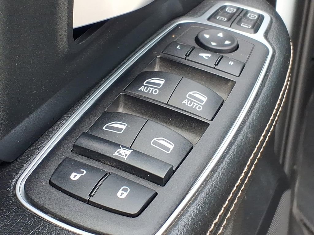 Used 2023 RAM 3500 Big Horn w/ Level 2 Equipment Group AWD/4WD image 13