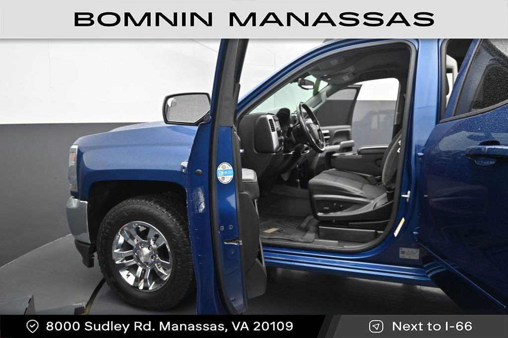 Used 2019 Chevrolet Silverado 1500 LT w/ All Star Edition AWD/4WD image 13