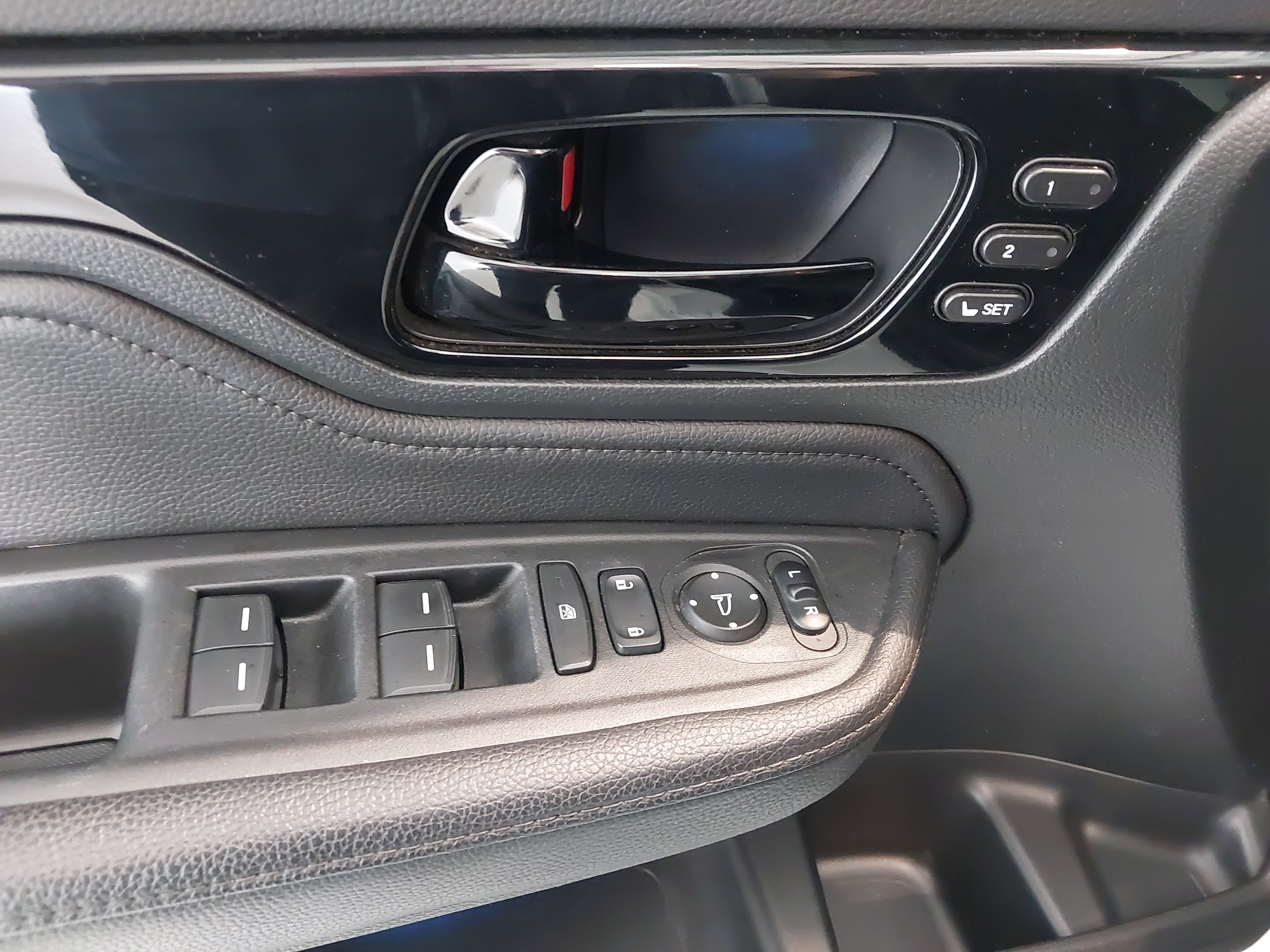 Used 2023 Honda Odyssey Touring image 26