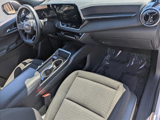 Used 2025 Chevrolet Equinox LT image 20