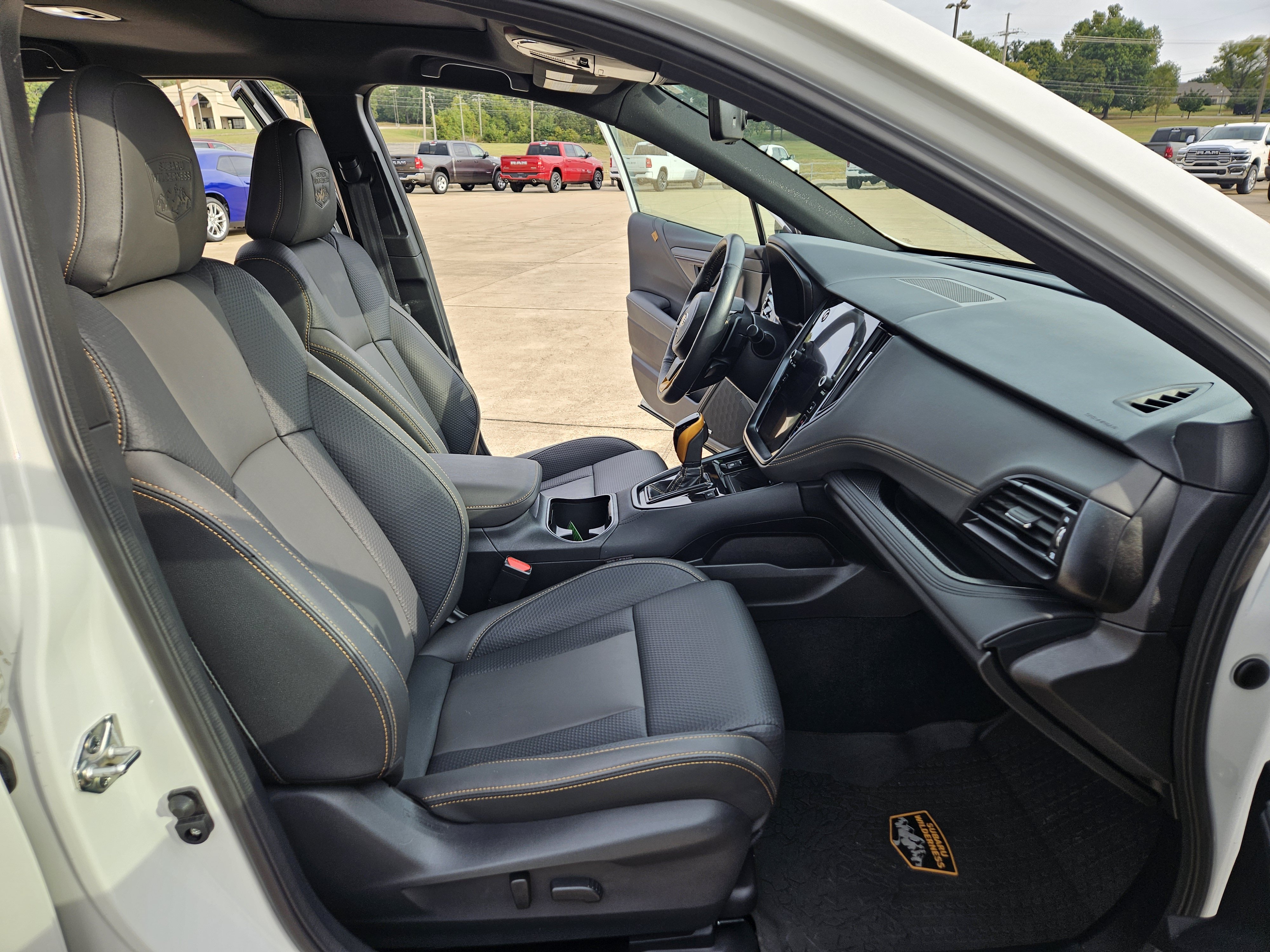 Used 2025 Subaru Outback Wilderness AWD/4WD image 20