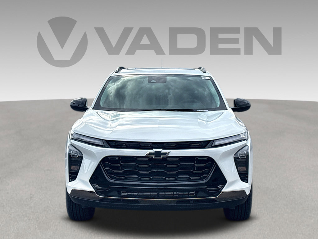New 2025 Chevrolet Trax ACTIV w/ Driver Confidence Package FWD image 2
