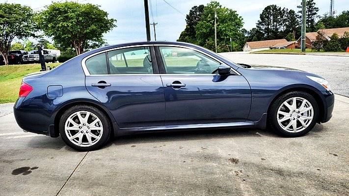 Used 2009 INFINITI G37 Journey w/ Premium Pkg image 11