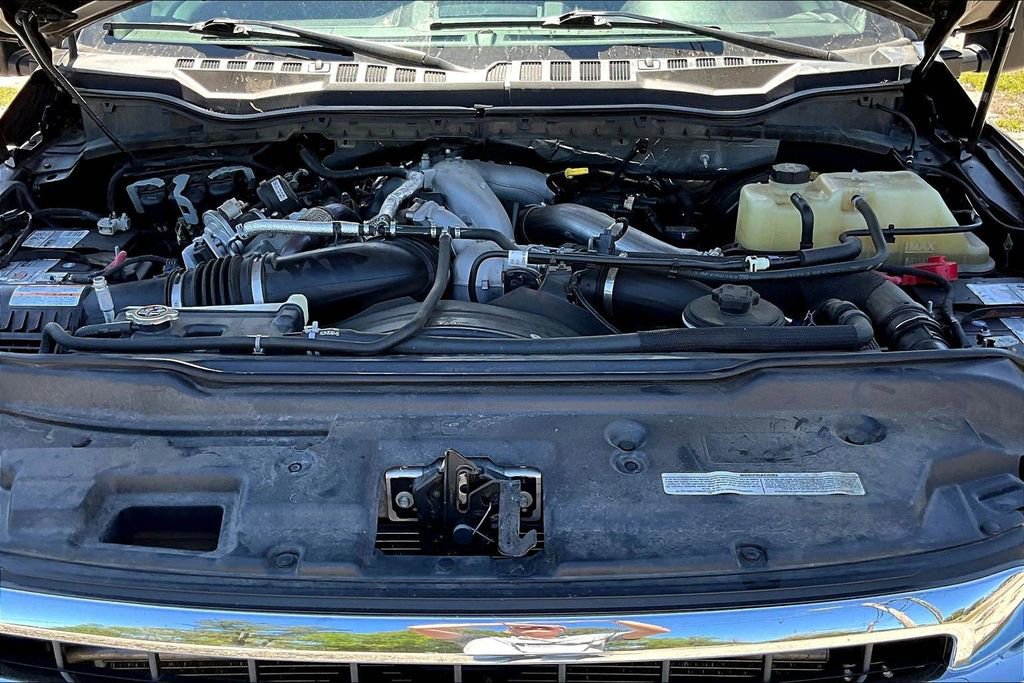 Used 2021 Ford F250 Lariat w/ Lariat Value Package image 32