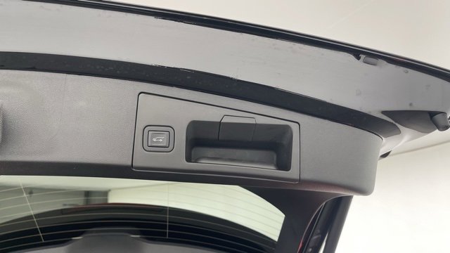 Used 2023 Cadillac XT4 Sport image 49