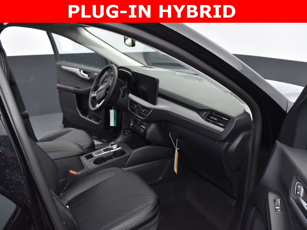 New 2025 Ford Escape SE w/ PHEV Premium Package image 16