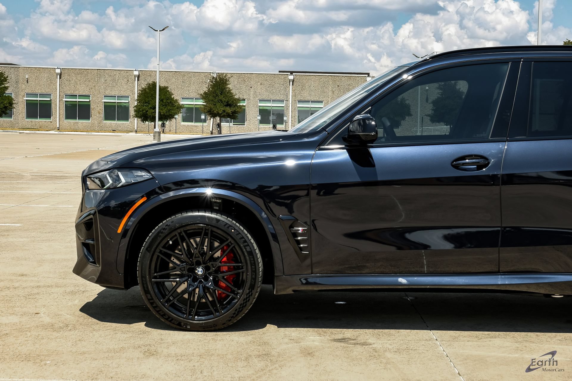 Used 2026 BMW X5 M Competition w/ Executive Package AWD/4WD image 8