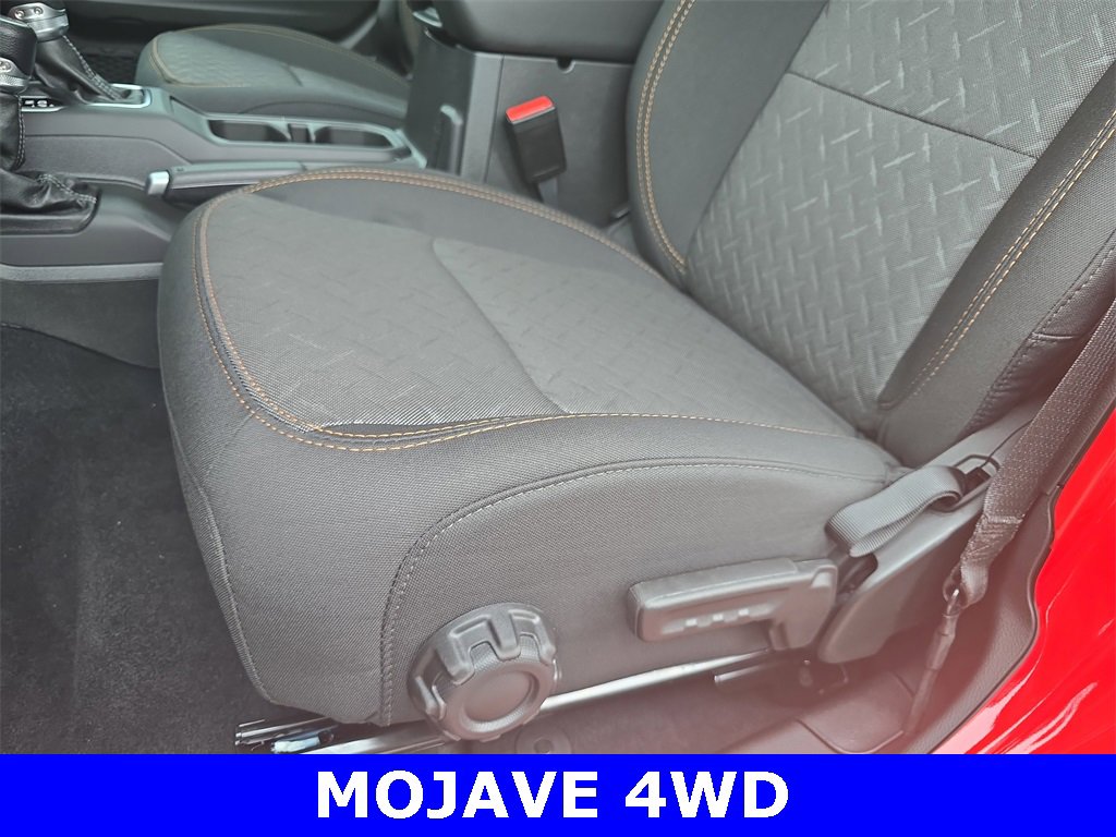 New 2025 Jeep Gladiator Mojave w/ Convenience Group image 29