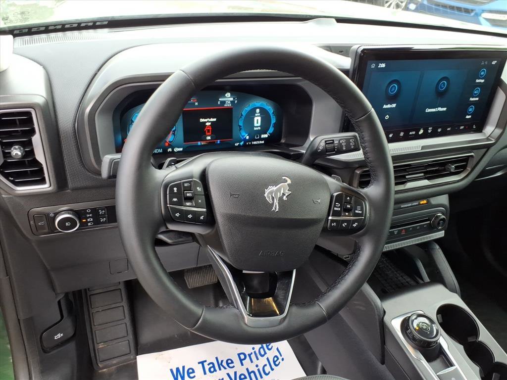 Used 2025 Ford Bronco Sport Badlands image 17