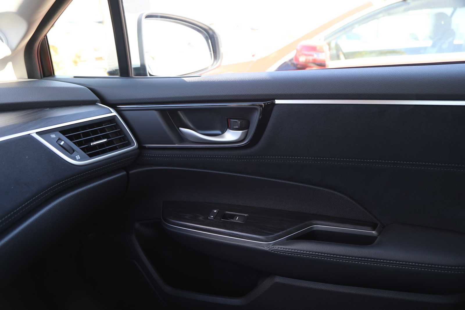 Used 2021 Honda Clarity Touring image 29