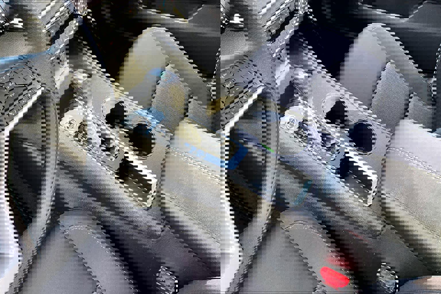 Used 2025 Nissan Altima 2.5 SV image 17