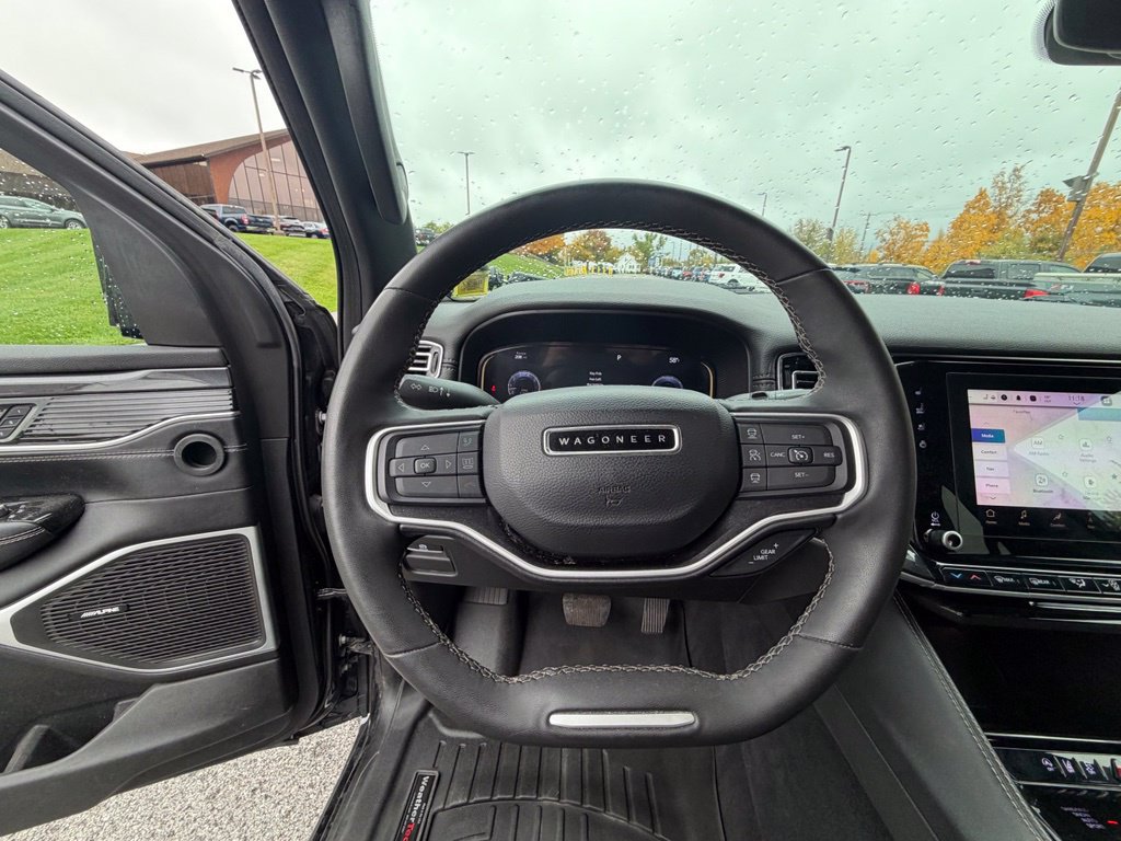 Used 2022 Jeep Wagoneer Series I w/ Convenience Group I AWD/4WD image 31