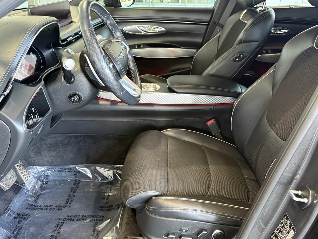 Used 2023 Genesis GV70 2.5T w/ Sport Prestige Package image 20