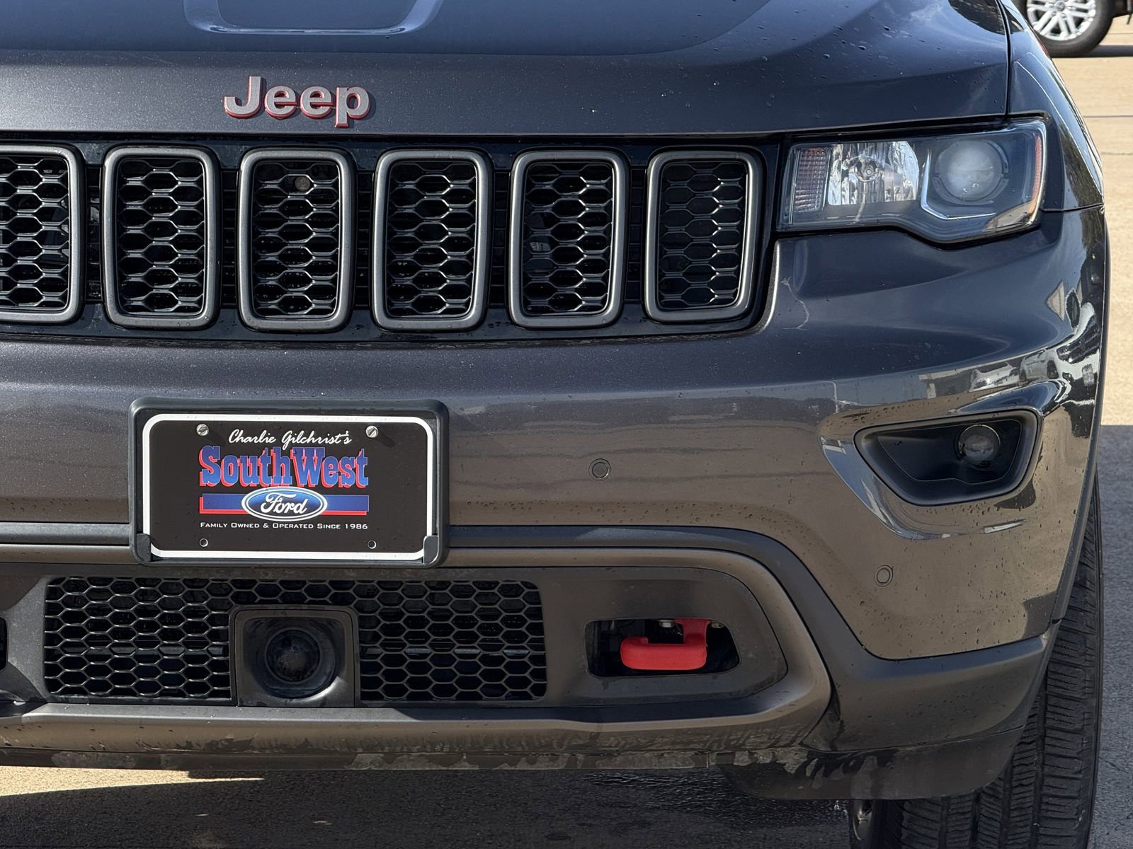 Used 2019 Jeep Grand Cherokee Trailhawk image 9