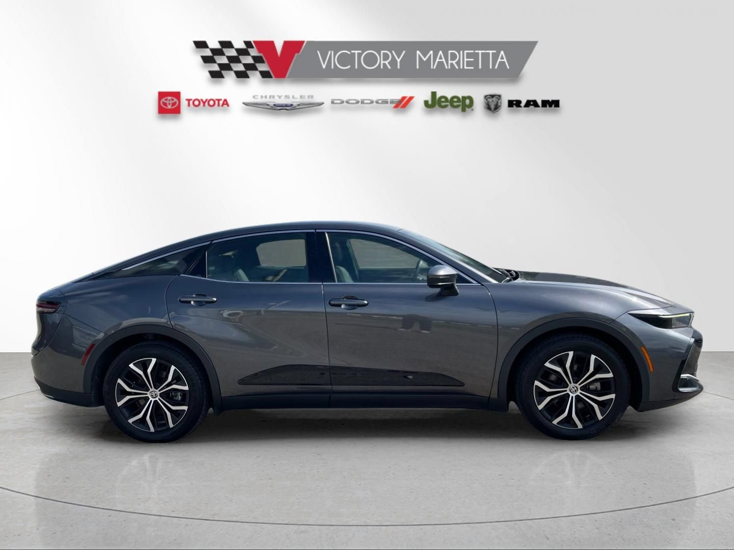 Used 2023 Toyota Crown AWD/4WD image 6